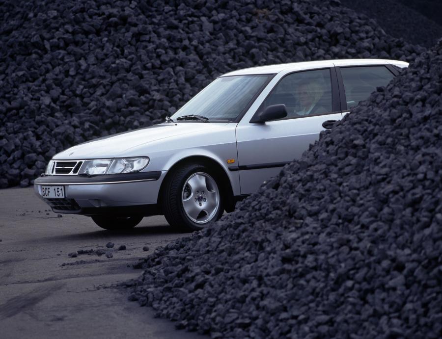  Saab 900 1993 года  (фото 10 из 22)